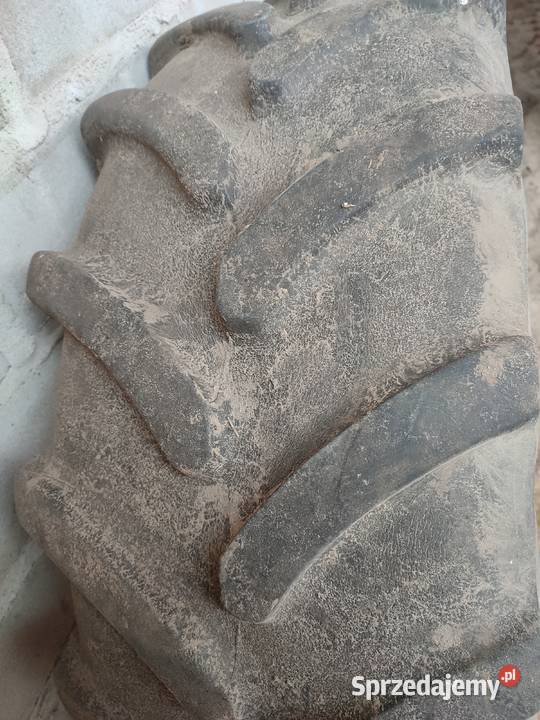 Opona rolnicza 38070 R24 Nowa Sól