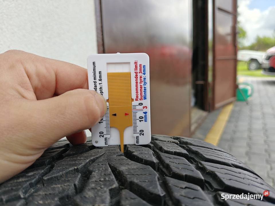 Opony Nokian Snowproof WR 20560 R17 Renault 60 Alwernia sprzedam