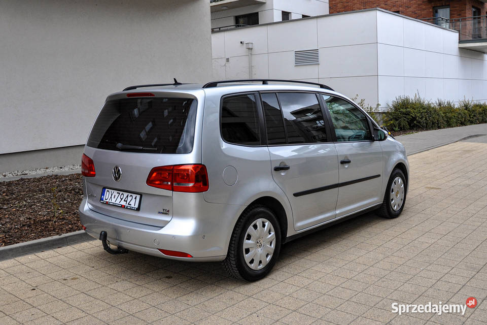Volkswagen Touran 2010 r Wrocław