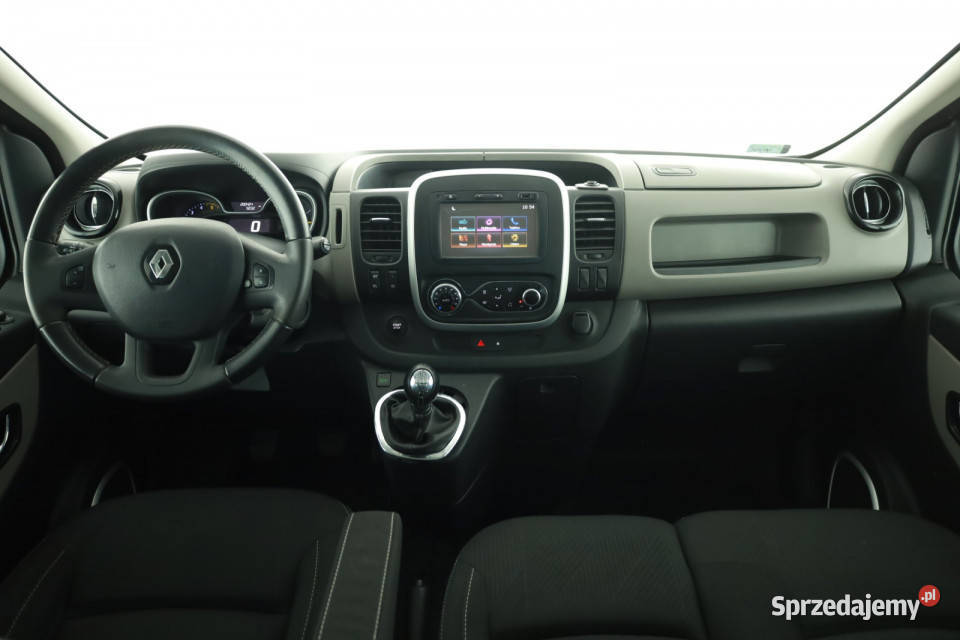 Renault Trafic 16 dCi Trafic mazowieckie Piaseczno