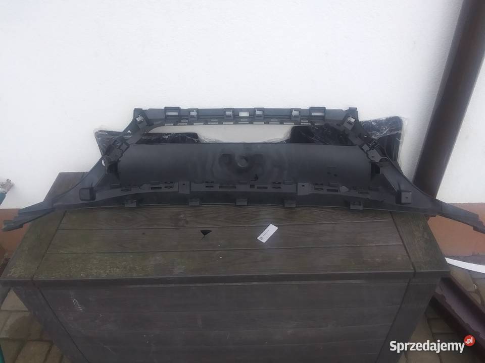 Peugeot 3008 5008 lift oslona grilla Lubin