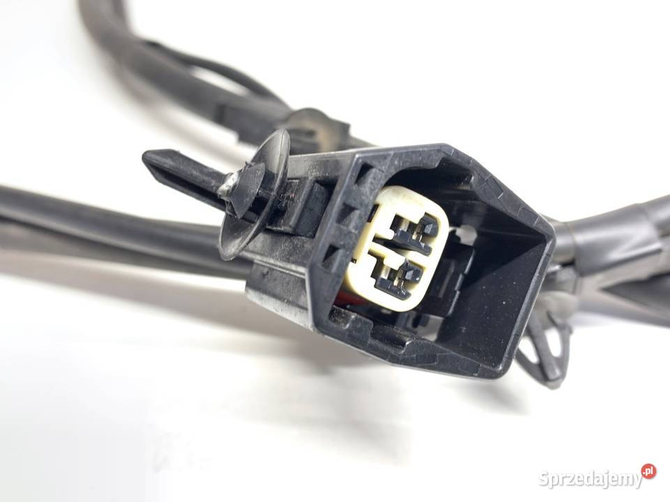 DYSZE SPRYSKIWACZY VOLVO V60 I 1018 osobowe