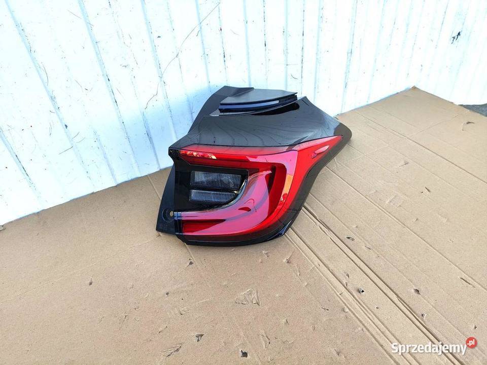TOYOTA YARIS IV GR LED LAMPA PRAWA TYŁ Lampy przednie sprzedam