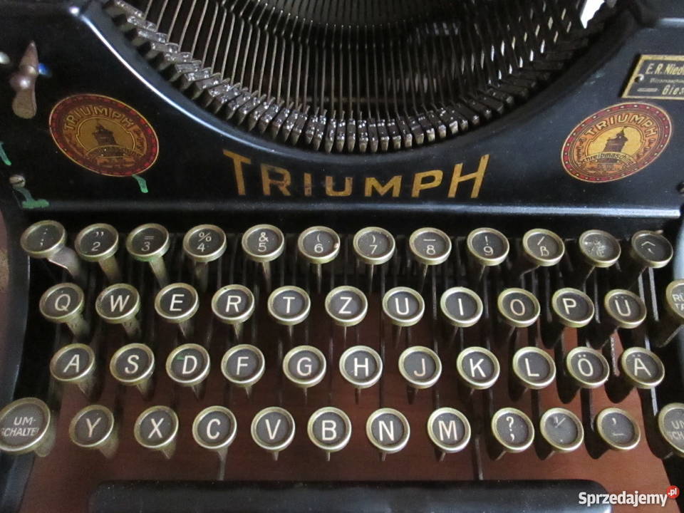 Stara maszyna do pisania TRIUMPH 1924 zabytek Borów