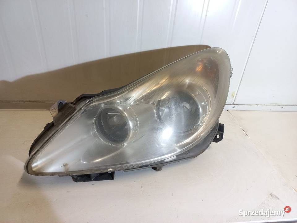 LAMPA LEWA PRZEDNIA OPEL CORSA D 13186381 Chełm