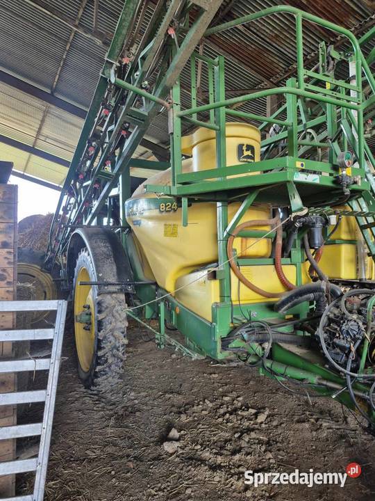 Opryskiwacz John Deere 824 Łagiewniki