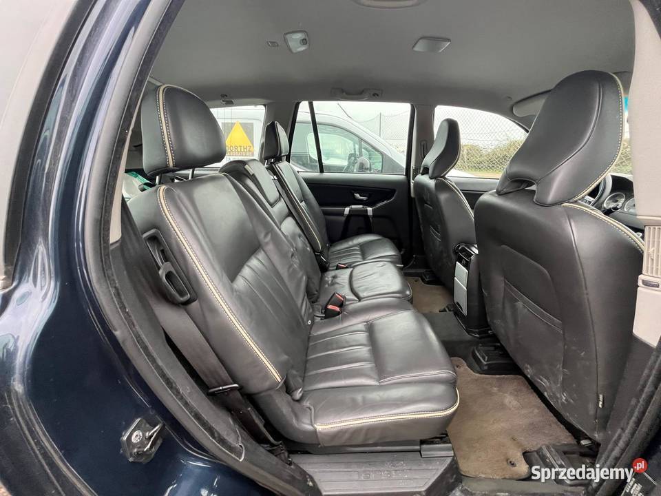 VOLVO XC90 24D D5 200 Executive 44 FQ216