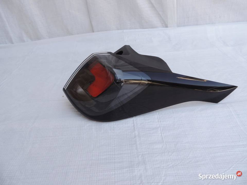 LAMPA PRAWA TYLNA OPEL CROSSLAND X LIFT 39235952 osobowe sprzedam