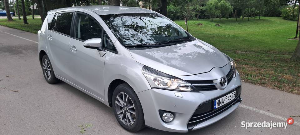Toyota Verso 1798cm3 mazowieckie Maków Mazowiecki