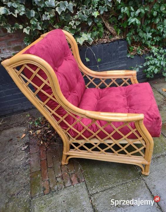 Duży piękny i wygodny Fotel z jasnego ratanu łódzkie Łódź