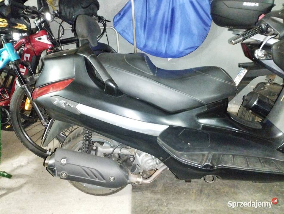 piaggio xevo 125 2011 zamienie na wieksza skuter Sosnowiec