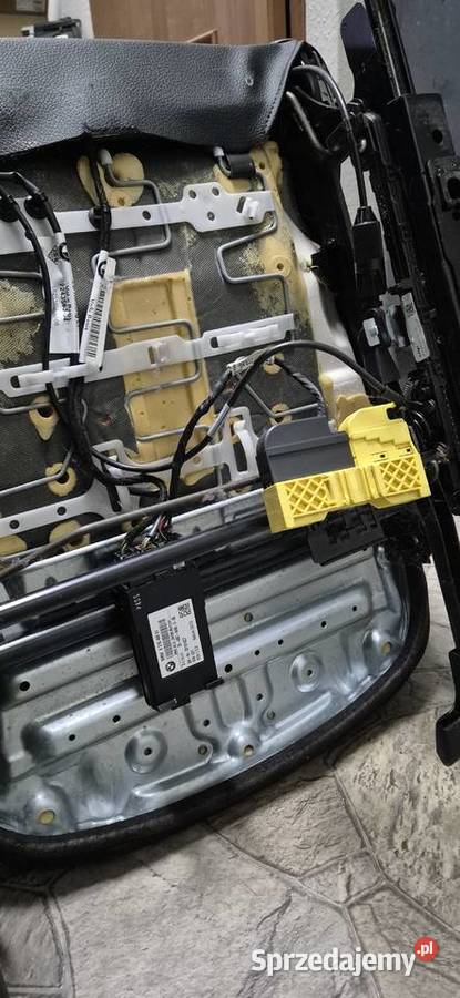BMW F21 fotele przednie grzane sprzedam