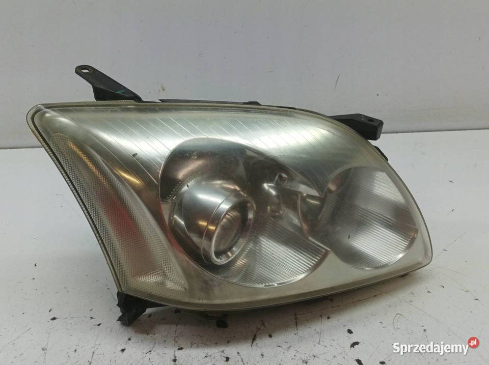 LAMPA PRZÓD PRAWA XENON EU Toyota Avensis II sprzedam