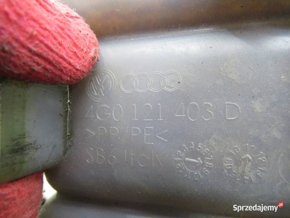 ZBIORNICZEK WYRÓWNAWCZY AUDI A7 4G 4G0121403D Zbiorniki wyrównawcze