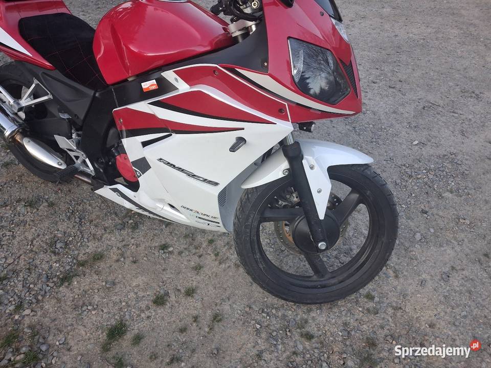 Motor daelim ratsport 125