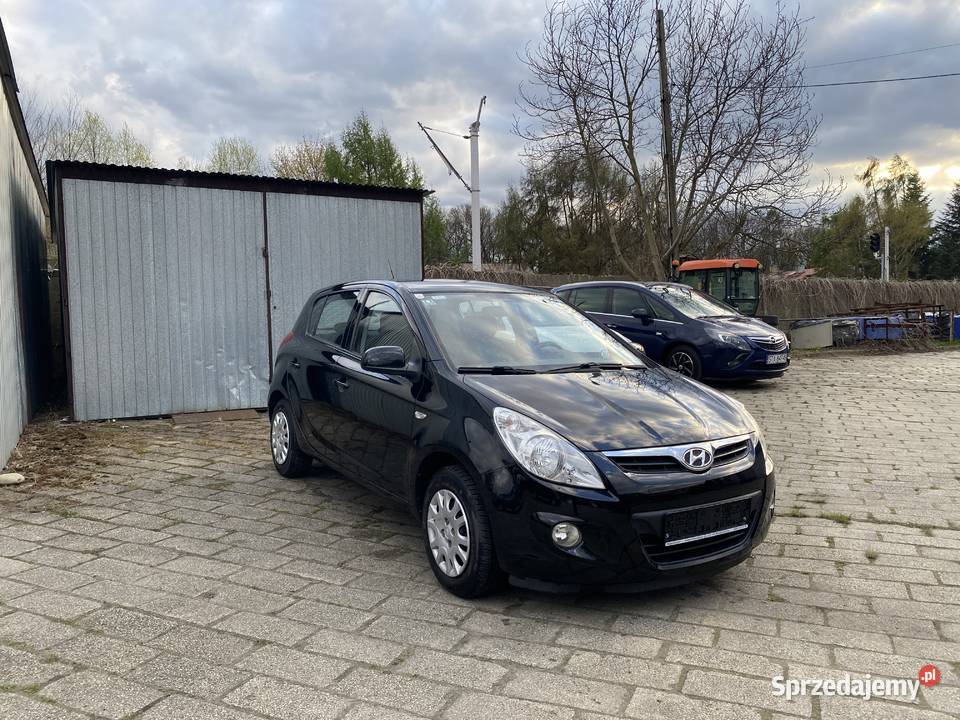 Hyundai i20 56 przebieg 1 własciciel 12 benzyna benzyna śląskie Żywiec