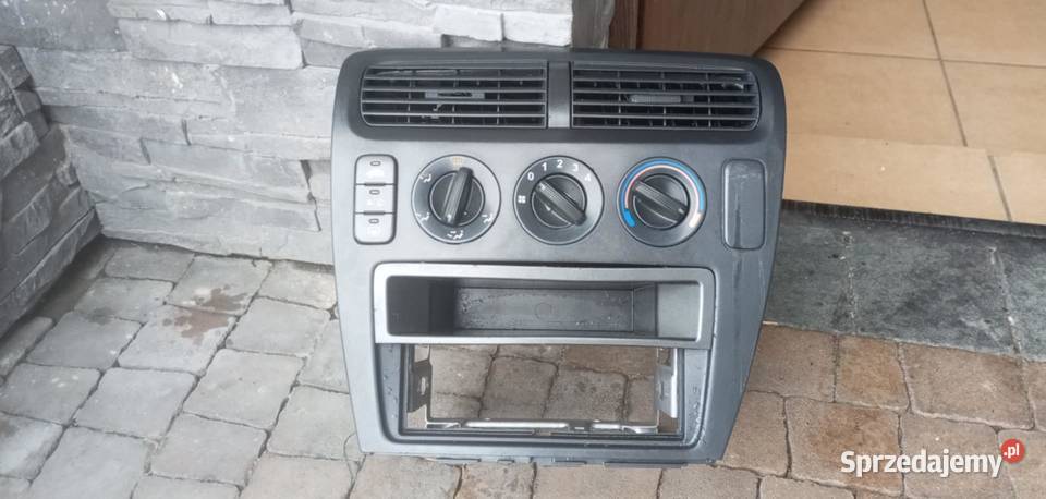 Honda civic VII 7 0003 cewka zderzak lampa tunel Wielka Wieś