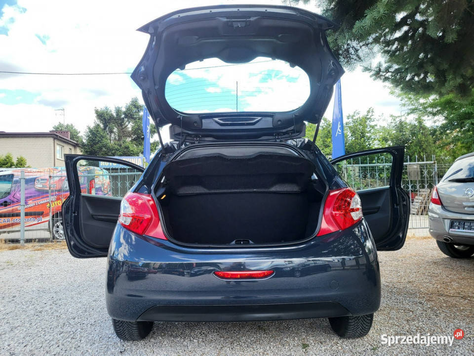 Peugeot 208 10 68 ASO TUV DEKRA Z Niemiec Opłaty Pabianice