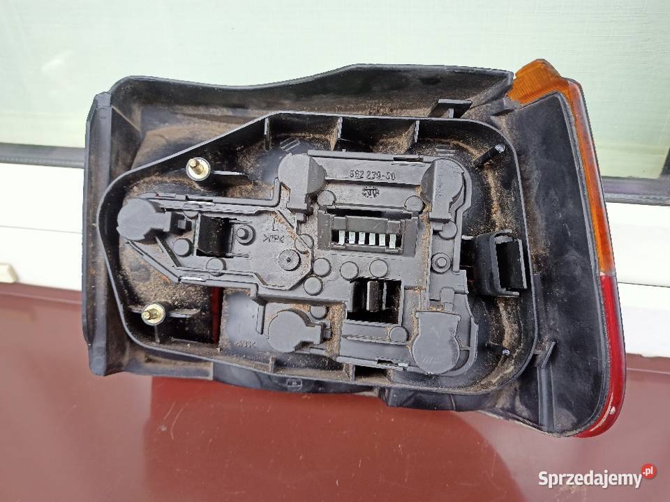 Seat Ibiza 2 II 6K lampa tył tylna lewa wkład osobowe Sieradz