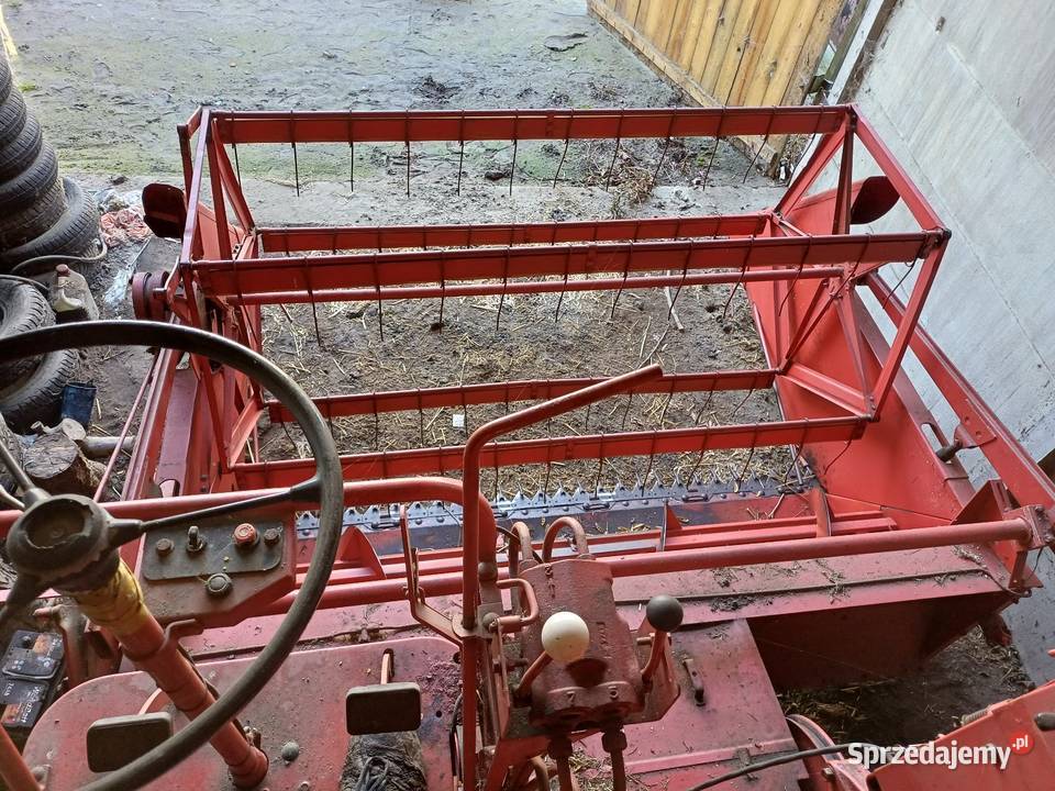 Sprzedam kombajn zbożowy Massey ferguson 31 Kombajny Wejsce sprzedam