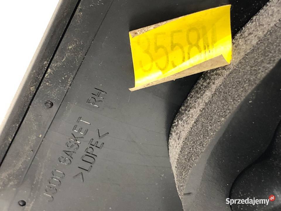 LUSTERKO PRAWY CHEVROLET CRUZE Kombi ZEWNĘTRZNE