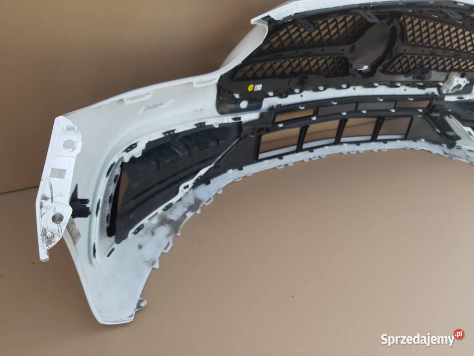 CKLASA W206 AMG ZDERZAK PRZÓD GRILL KRATKI PDC