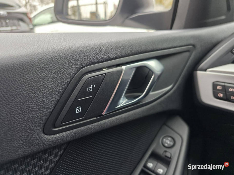 BMW 118 15 Benzyna 140 Automat Full LED Kamera BMW Słupsk sprzedam