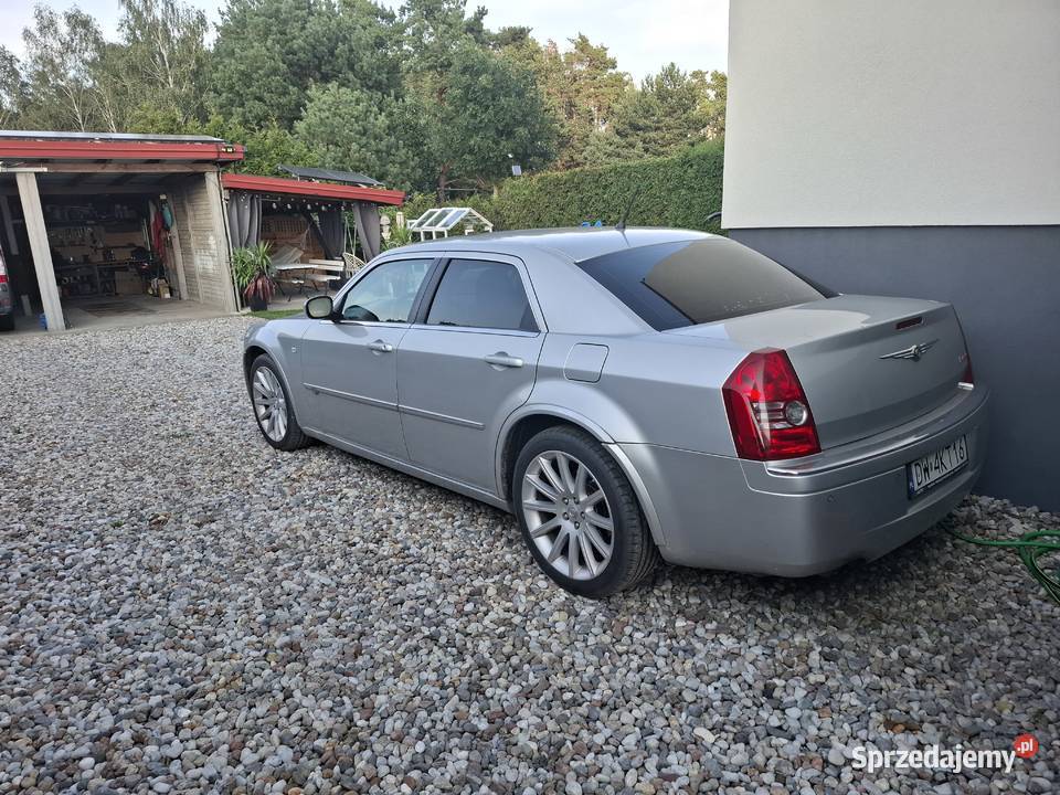 Cheysler 300c 30 crd 2009r Lift Rok produkcji 2009 Ostrołęka