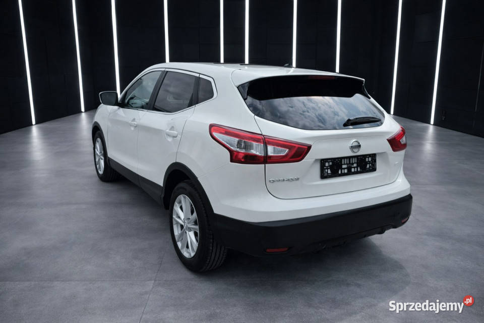 Nissan Qashqai kamera cofanianawigacjapanorama czujnik deszczu Żabno