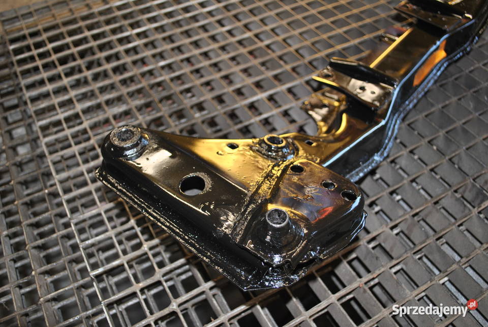 Belka silnika trawers ława BMW E46 PRZEDLIFT Zawieszenie silnika Poręba sprzedam