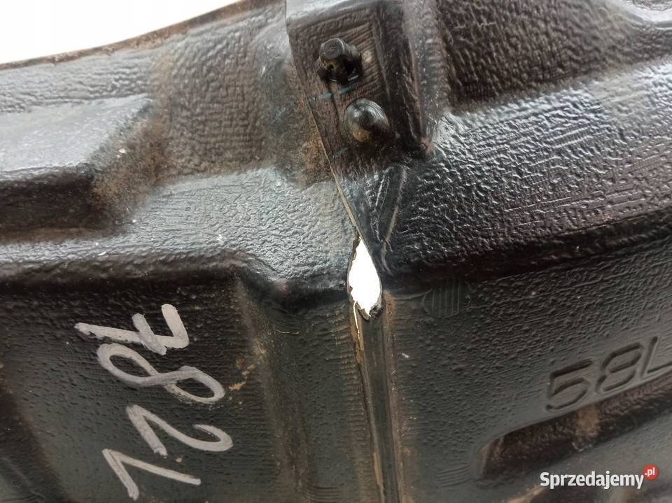 NADKOLE LEWY PRZÓD Toyota Prius IV 2015 świętokrzyskie sprzedam
