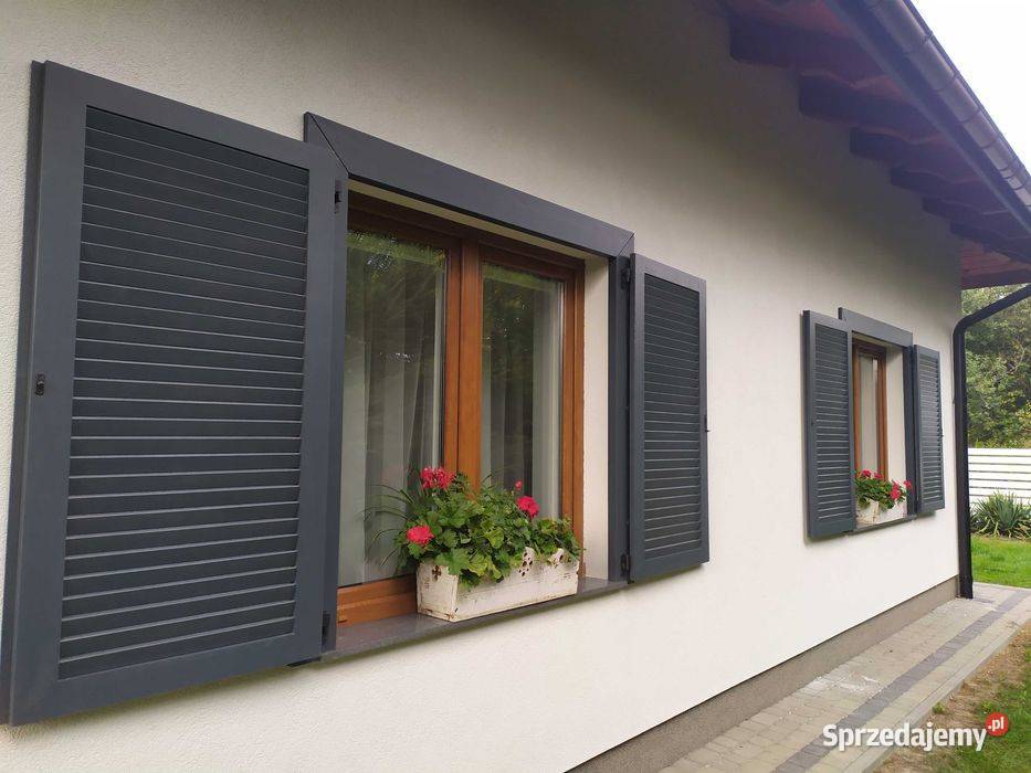 Okiennice drewniane shutters Drzwi i okna podkarpackie Żołynia