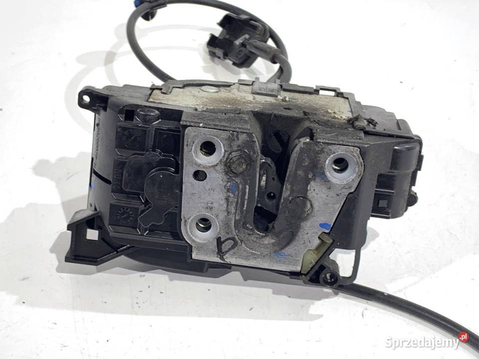 ZAMEK DRZWI PRAWY PRZÓD RENAULT MASTER III Bus podkarpackie