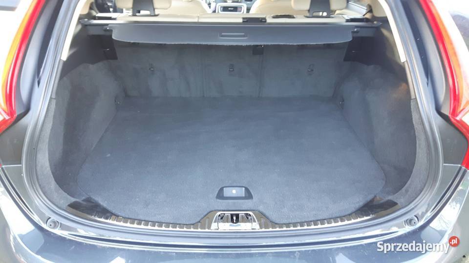 VOLVO V60 20 D 181 104tkm Słupca