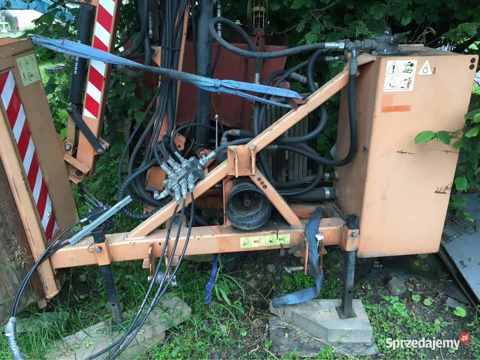 Kosiarka bijakowa wysięgnikowa Maszyny rolnicze Czyżowice