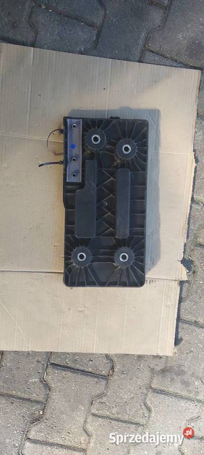Podstawa akumulatora AUDI Q3 PASSAT B8 3Q0804869 Szczecin
