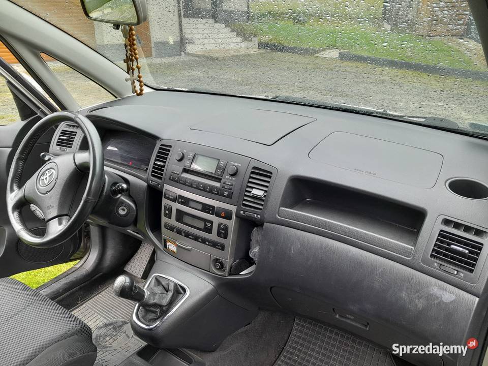 Sprzedam toyota Corolla verso Łętownia