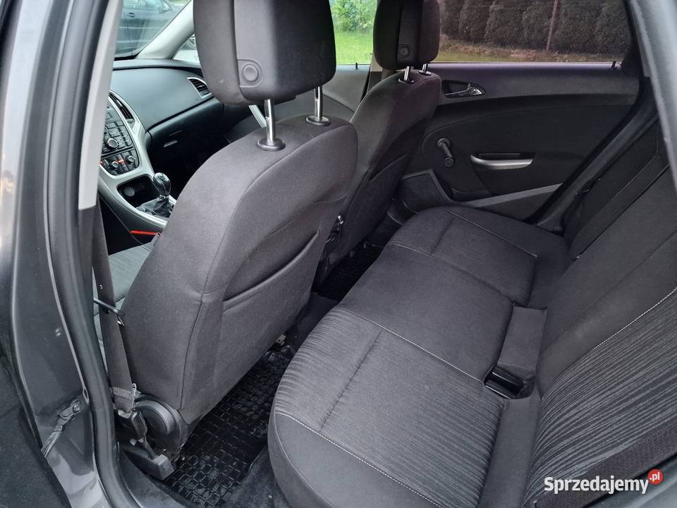 Opel Astra J Hatchback 14 Benz Niski Przebieg Astra Ryglice