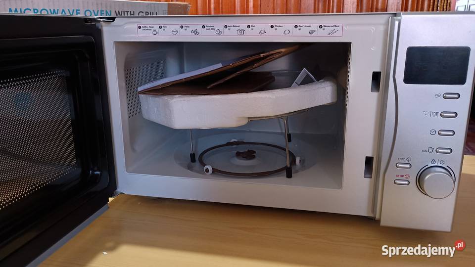 Kuchenka mikrofalowa Mikrofalówka CANDY Mirosławiec