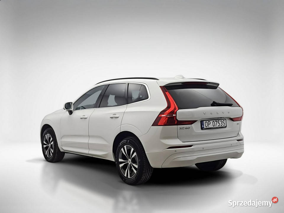 Volvo XC 60 B4 B Core aut Z Polskiego Salonu elektryczne lusterka Samochody osobowe sprzedam