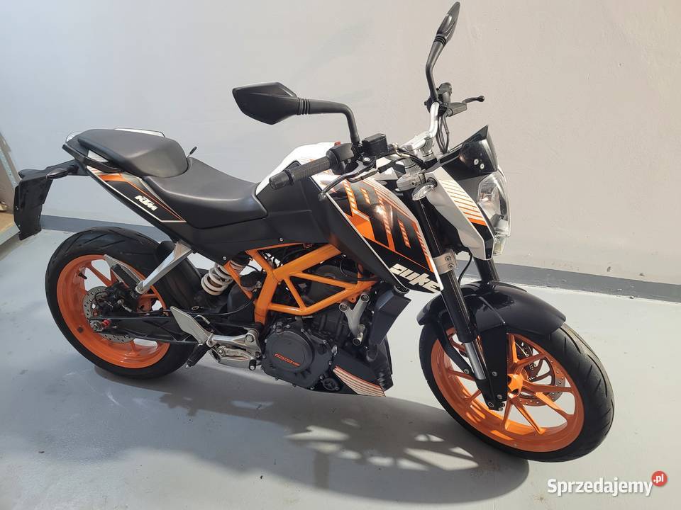 KTM 390 DUKE ABS 1 rej 2015 13 100 Stare Babice