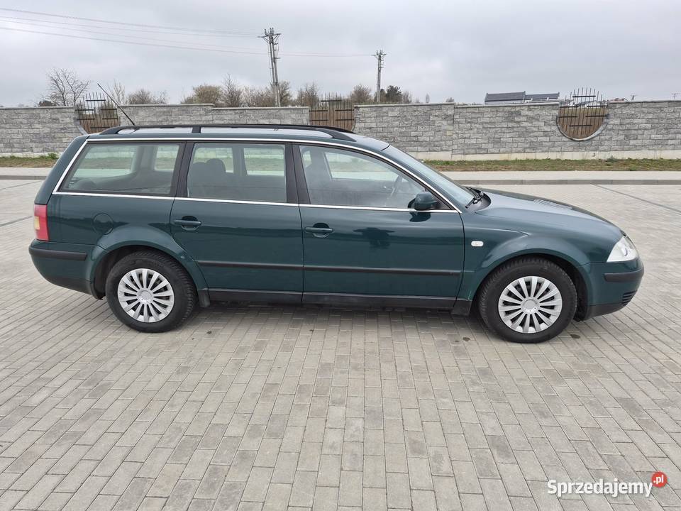 VW PASSAT ładny z hakiem 2003r Grajewo