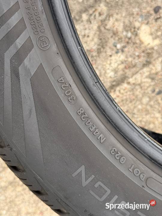 Opona VREDESTEIN QUATRAC PRO 25555 r20 Vredestein