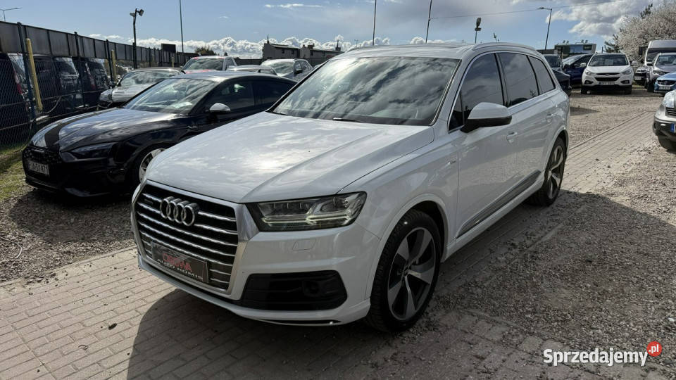 Audi Q7 30tdi quattro 3 x sline wersja 7os