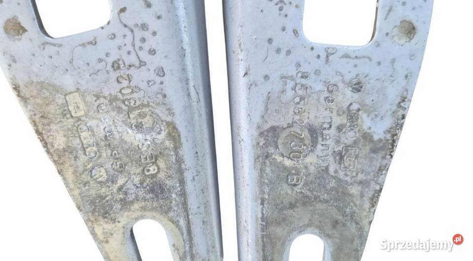 KOMPLET ZAWIAS KLAPY BAGAŻNIKA LEWY PRAWY AUDI osobowe Działoszyce