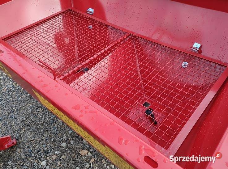WYPRZEDAŻ Rozsiewacz nawozu hydraulika STRUMYK Bytów