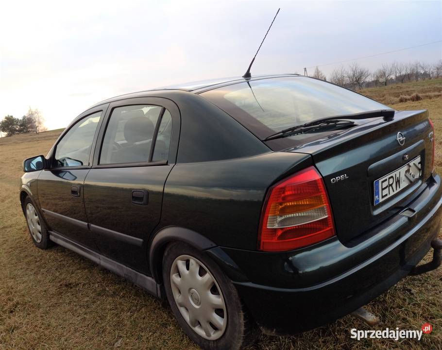 Opel Astra 20 DI 16V dieselhaknowy akumulator