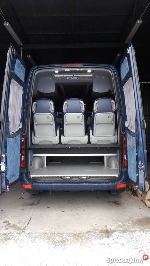 Bus VW Crafter 9 miejscowy VIP w zabudowie centralny zamek podkarpackie Nisko