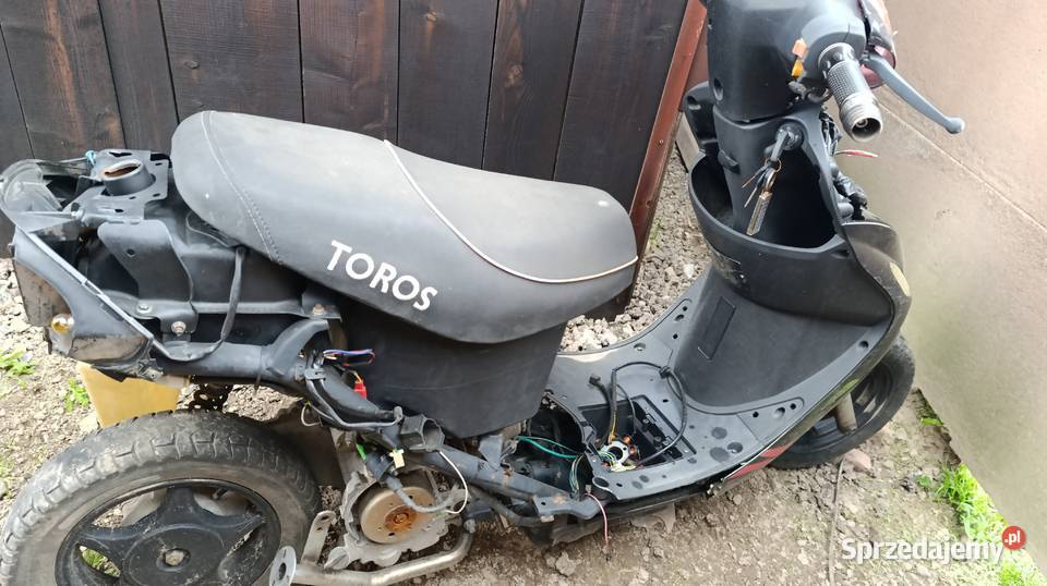 Skuter 4t uszkodzony