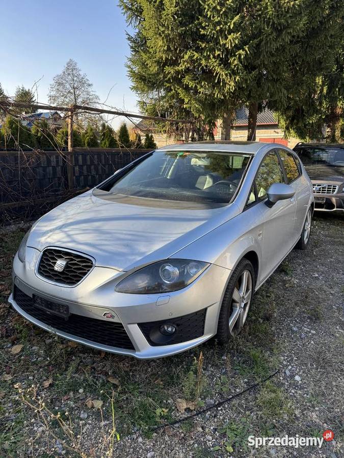 Seat Leon 2 FR TDI 2010 DSG 1968cm3